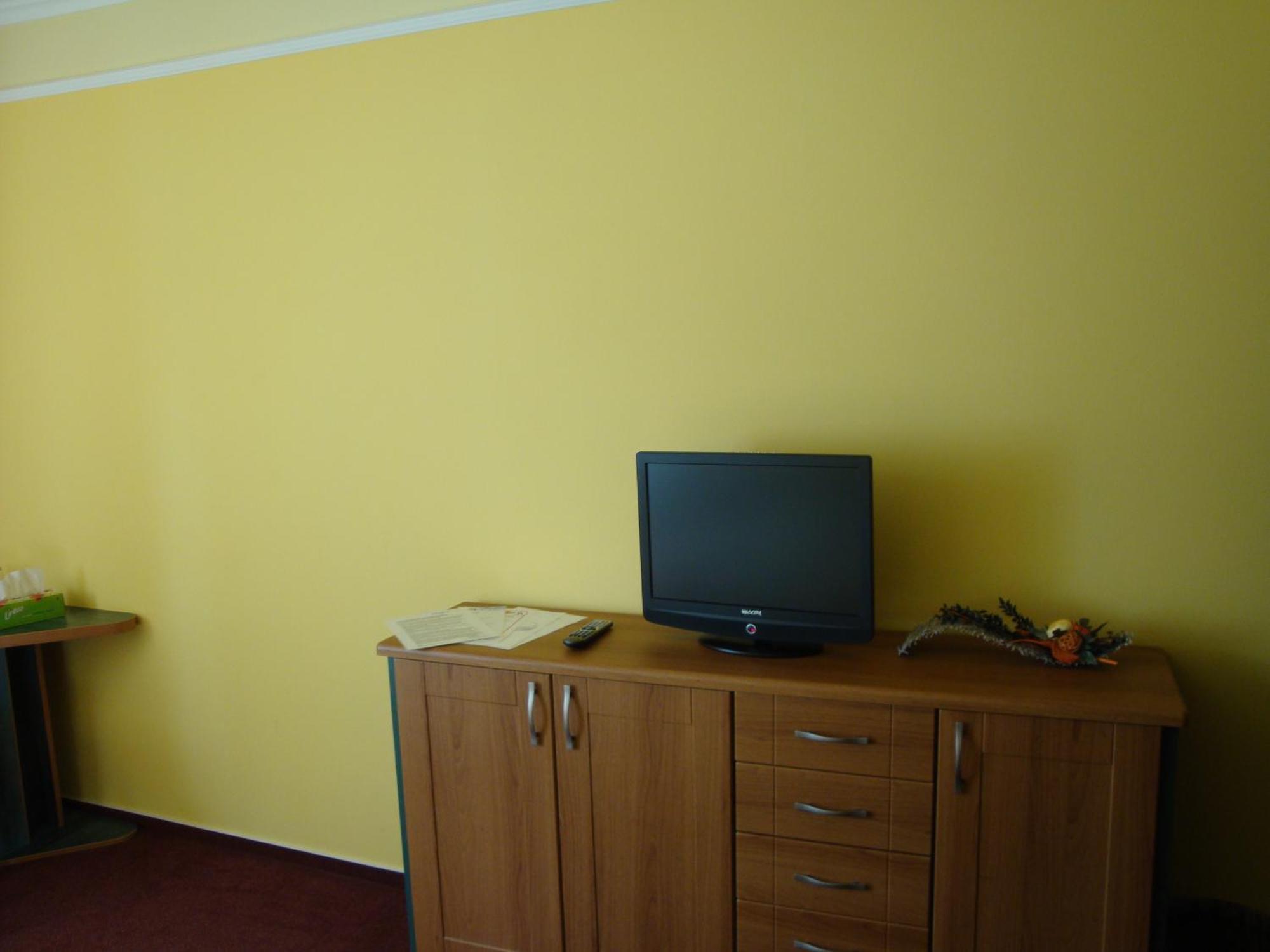 Lazne Evzenie Hotel Klášterec nad Ohří Kültér fotó